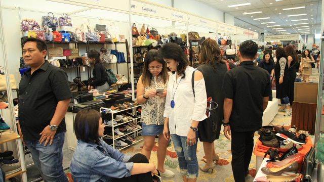 Siap-siap Berburu Sneakers hingga Tas Branded Preloved di 3 Bazar Ini