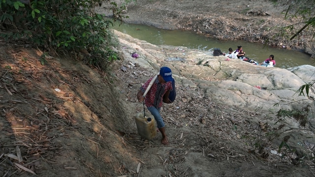 Kekeringan Cibarusah (Foto: Aditia Noviansyah/kumparan)