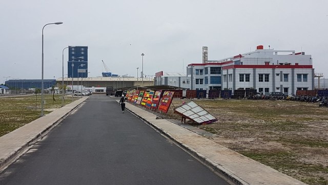 Pabrik Sinar Mas Cepsa di Dumai (Foto: Arifin Asydhad/kumparan)