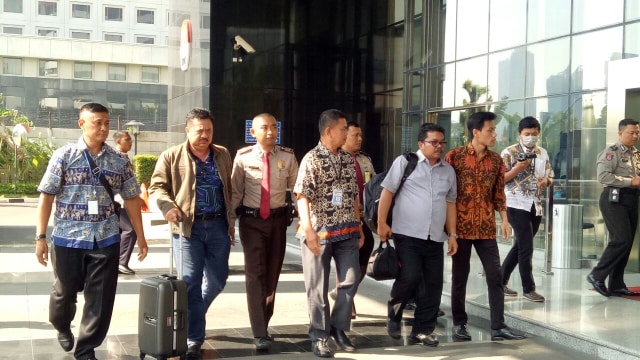 Anggota DPRD Banjarmasin Tiba di KPK (Foto: Aprilandika Pratama/kumparan)