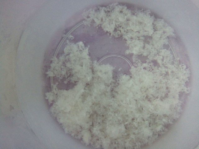 Formula hair tonic dari teripang dan kulit udang. (Foto: Dok. IPB)