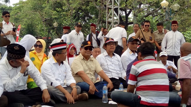 Prabowo Bersama Presiden PKS Sohibul Iman (Foto: Kevin Kurnianto/kumparan)