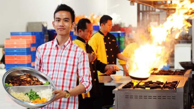Gibran dan katering Chilli Pari (Foto: Chilliparicatering.com)