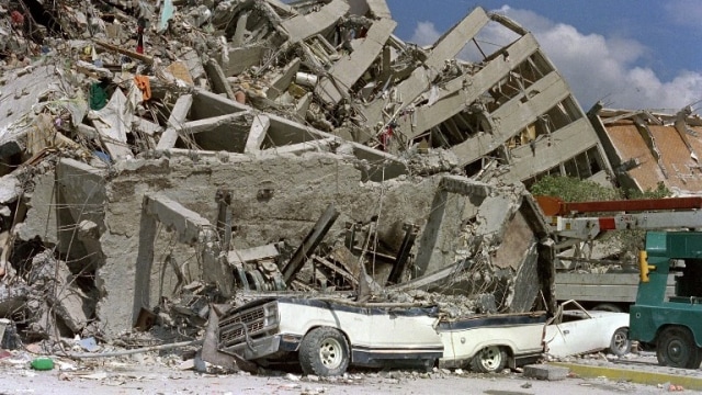 Gempa Meksiko 1985 (Foto: AFP)