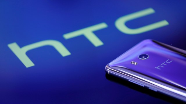 HTC U11. (Foto: REUTERS/Tyrone Siu)