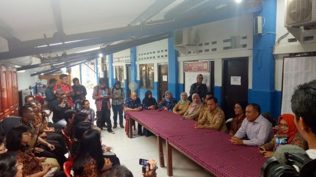 KPAI Koya Bogor dengan Pihak SMA Budi Mulia Bogor (Foto: Ainul Qalbi/kumparan)