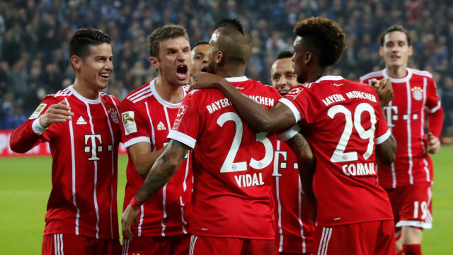 Pemain-pemain Bayern merayakan gol. (Foto: Reuters)