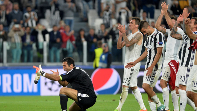 Juventus rayakan kemenangan atas Olympiacos (Foto: REUTERS/Massimo Pinca)