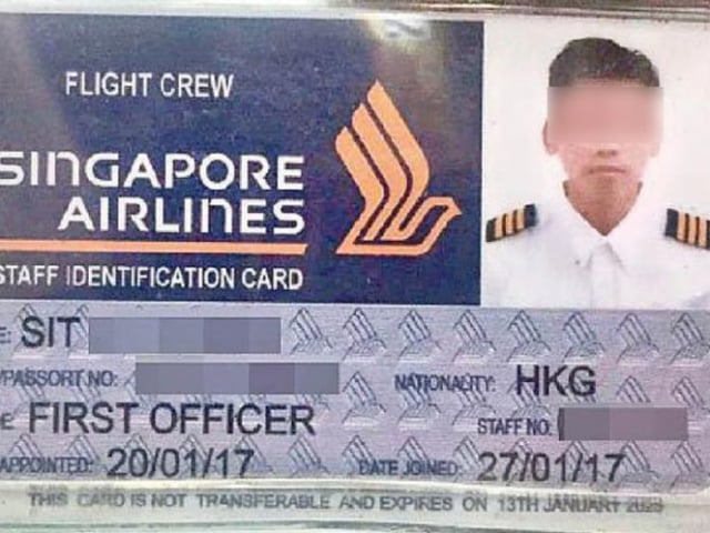 Identitas Pilot yang digunakan untuk menipu. (Foto: Dok. theindependent.sg)
