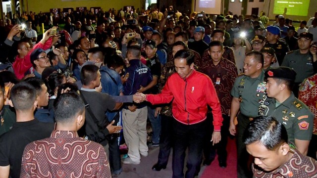 Jokowi dan Panglima TNI Gatot Nurmantyo nobar Film G30S/PKI Foto: Istimewa
