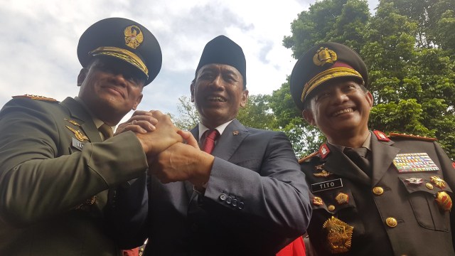 Salam Komando Menkopolhukam Wiranto (Foto: Yudhistira AS/kumparan)