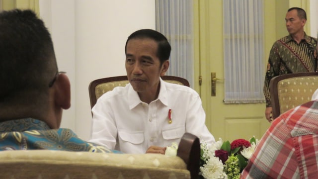 Ngopi sore bareng Jokowi di Istana Bogor (Foto: Yudhistira Amran Saleh/kumparan)