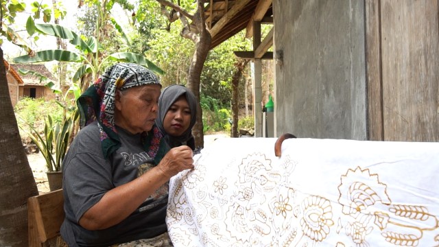 Aku saat berbincang dengan Mufiah (Foto: Ulfa/kumparan)