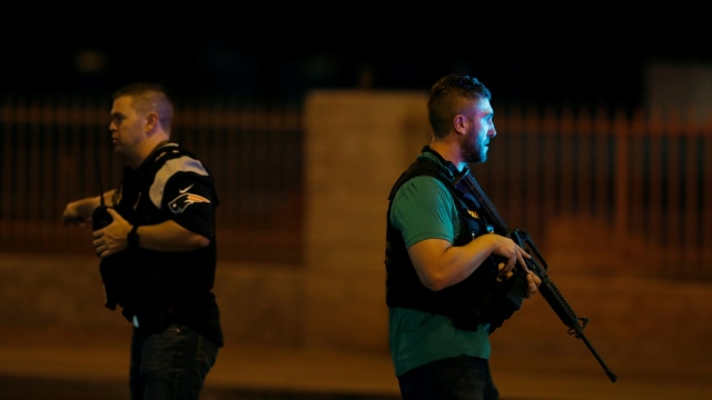 Suasana lokasi penembakan di Las Vegas (Foto: Reuters/Steve Marcus)
