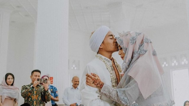 Pernikahan Salma dan Taqy (Foto: Instagram :@salmafinasunan)