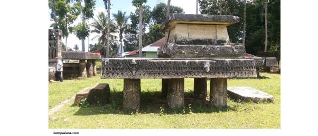 Mengintip 14 Tradisi Unik Upacara Kematian di Indonesia (104192)