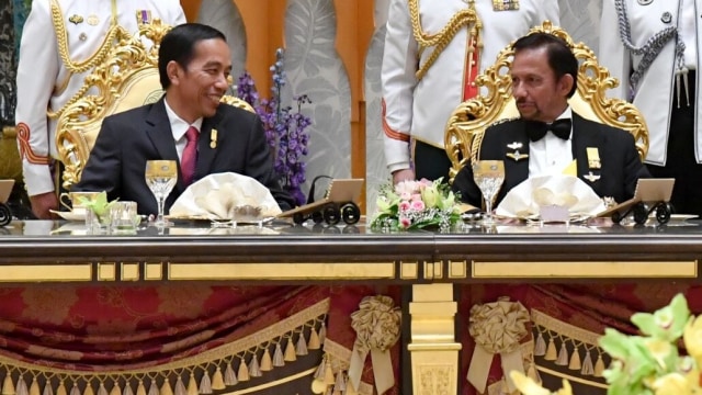 Jokowi dan Sultan Hassanal Bolkiah. (Foto: Dok. Biro Pers Setpres)