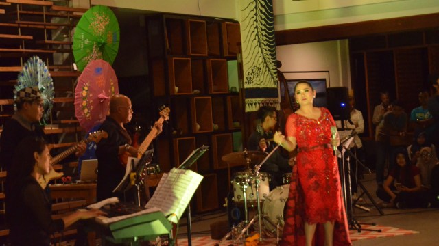 Vina Panduwinata di Ijen Summer Jazz 2017 (Foto: DN. Mustika Sari/kumparan)