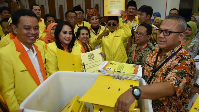 Partai Berkarya Daftar Pemilu 2019 (Foto: Antara/Akbar Nugroho Gumay)