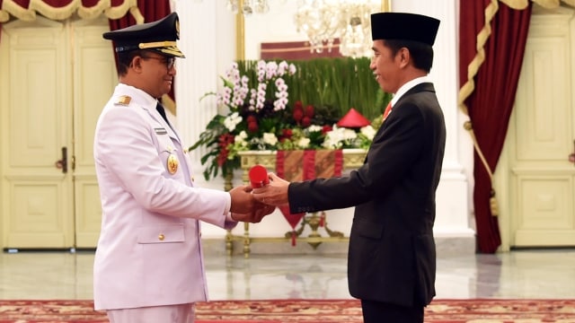 Anies Baswedan dan Presiden Jokowi (Foto: Biro Pers Setpres)