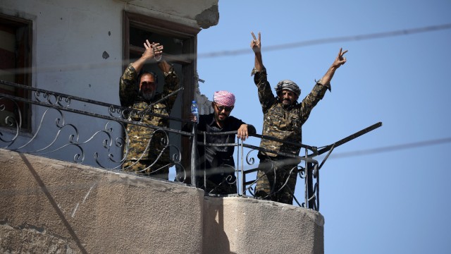 Tentara Syrian Democratic Forces di Raqqa (Foto: REUTERS/Rodi Said)