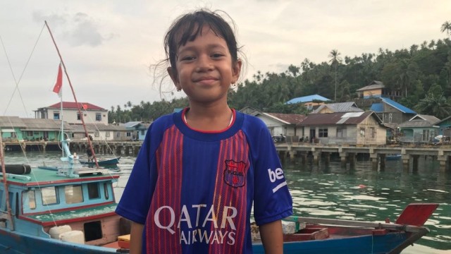 Seorang anak di Pulau Tiga, Natuna (Foto: Dewi Rachmat Kusuma/kumparan)