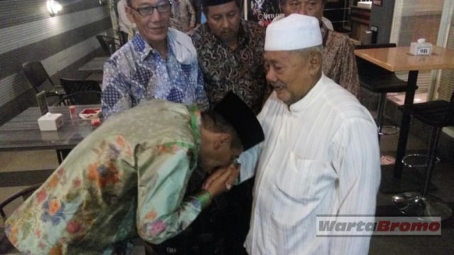Dukung Gus Ipul-Anas, Kyai Kampung Bakal Bangun Posko Pemenangan di Pelosok Jawa Timur