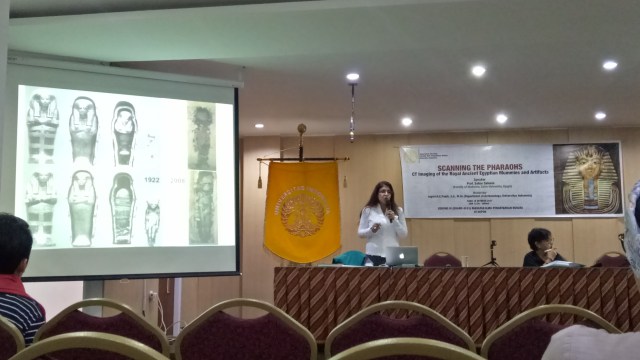 Presentasi pemindaian mumi Mesir dengan X-Ray (Foto: Ardhana Pragota/kumparan)