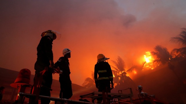Ilustrasi kebakaran.  Foto:  REUTERS/Soe Zeya Tun