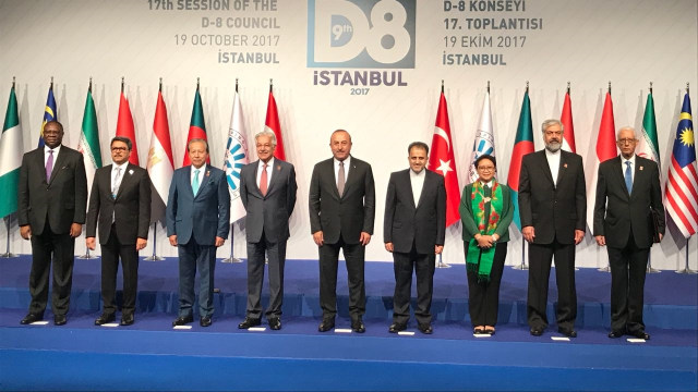 Pertemuan D8 di Turki. (Foto: Dok. Kemlu)