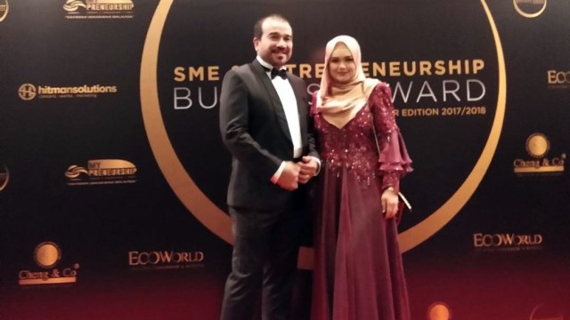 Siti Nurhaliza dan suami. (Foto: Instagram/@ctdk)