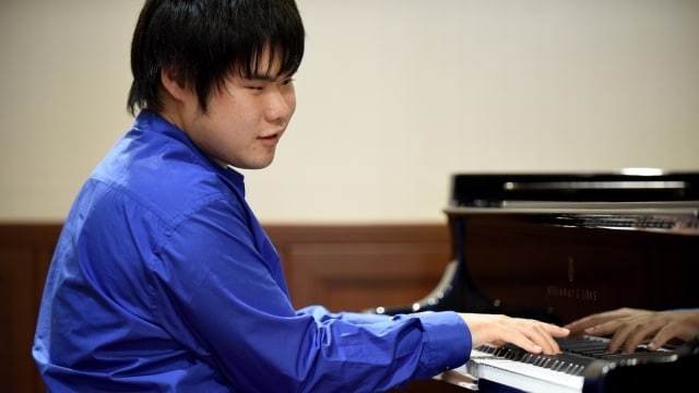 Pianis Tunanetra Nobuyuki Tsujii (Foto: Toru Yamanaka/AFP)