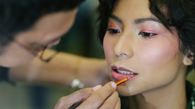 Tren tata rias 2018 dari Make Over