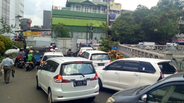 Tanah Abang kembali macet. (Foto: Adim Mugni/kumparan)