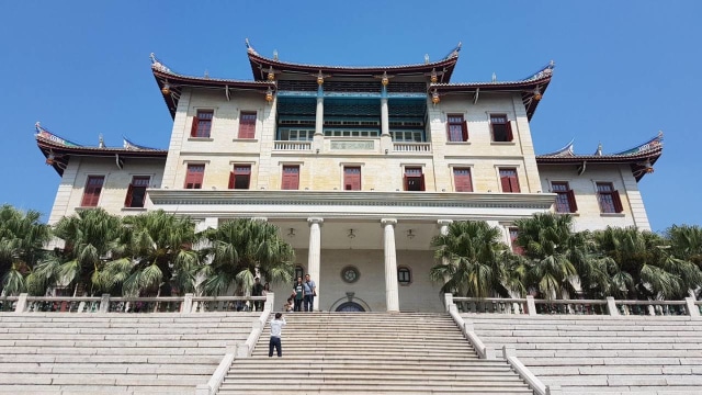 Jinnan Auditorium kampus Xiamen University (Foto: Arifin Asydhad/kumparan)