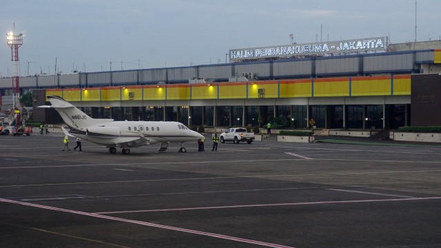 Bandara Halim Perdanakusuma, Jakarta Foto: Aditia Noviansyah/kumparan