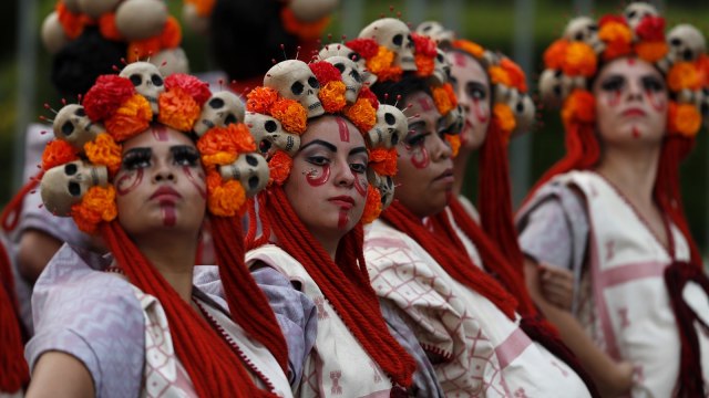Festival Parade Kematian Meksiko (Foto: AP Photo/Eduardo Verdugo)