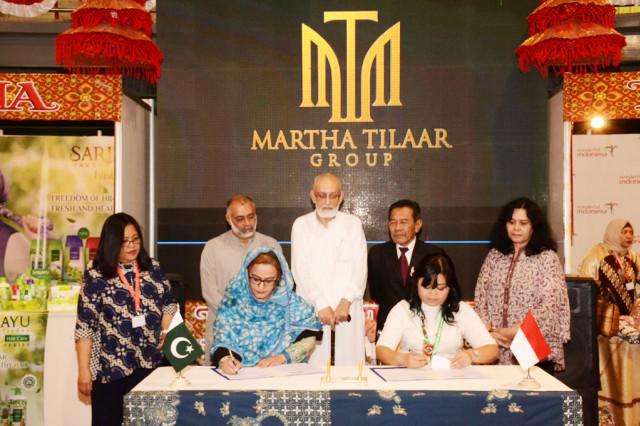 Martha Tilaar Resmikan Distributor di Pakistan