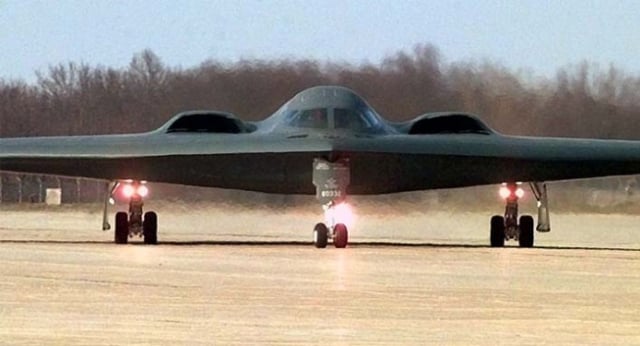 Pesawat Pembom Nuklir Amerika Telah Mendarat di Pangkalan Rahasia