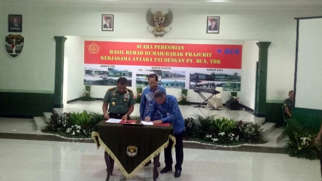 Panglima TNI dan Presdir BCA (Foto: Ainul Qalbi/kumparan)