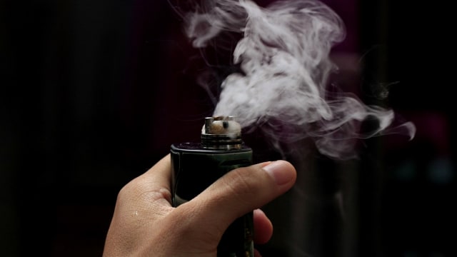 Ilustrasi asap rokok elektrik atau vape. Foto: Dok.Pixabay