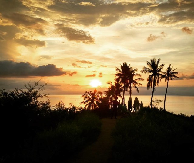 3 Tempat Asyik di Pulau Lombok Untuk Para Pecinta Senja (2)