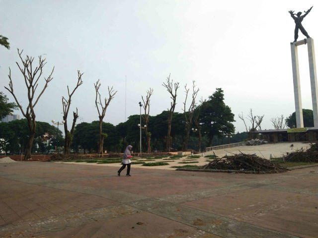 Masih dalam Renovasi, Lapangan Banteng Tetap Ramai di Akhir Pekan (1)
