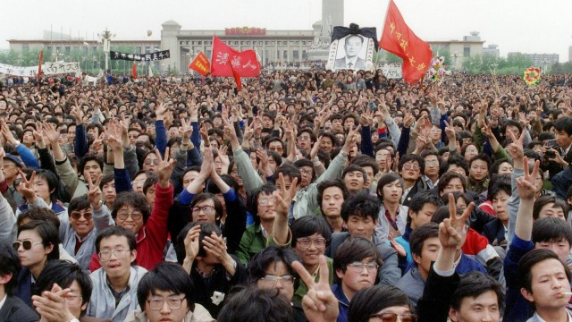 Demo Tiananmen 1989. (Foto: Catherine Henriette/AFP)