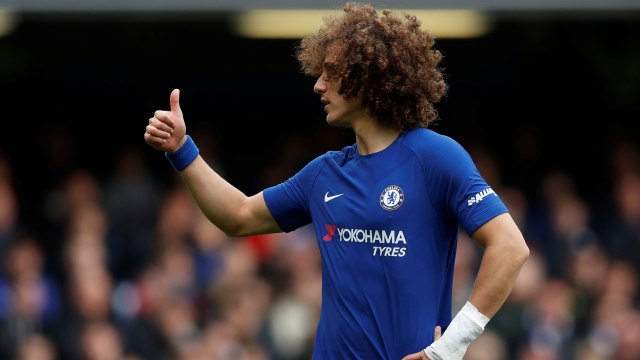 David Luiz tidak terlihat di skuat Chelsea. (Foto: Reuters/Matthew Childs)