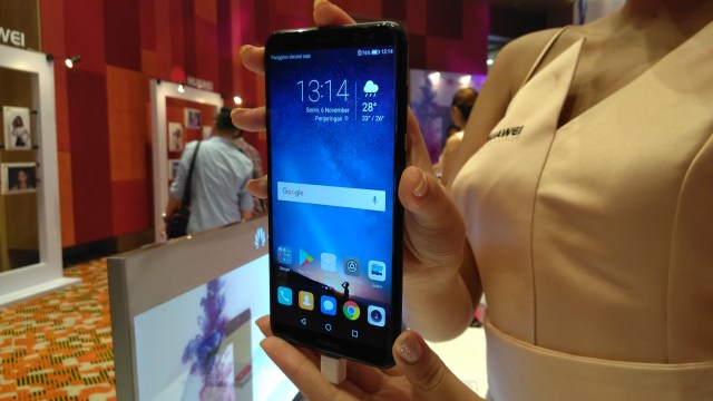 Huawei Nova 2i. (Foto: Muhammad Fikrie/kumparan.com)