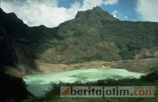 9 Pendaki Terjebak di Puncak Gunung Kelud, 2 Dikabarkan Pingsan