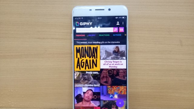 Giphy aplikasi pembuat GIF (Foto: Aditya Panji/kumparan)