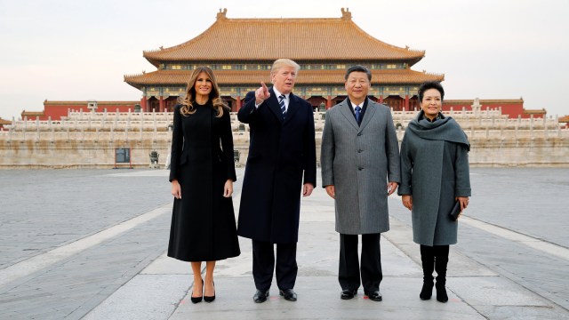 Donald Trump di Forbidden City, China (Foto: REUTERS/Jonathan Ernst)