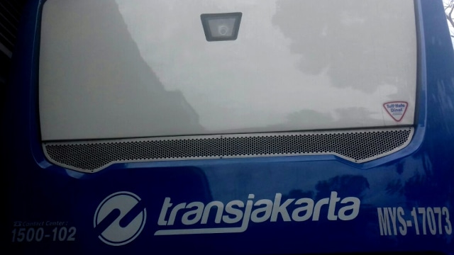 Kamera  cctv di bus Transjakarta (Foto: Adinda Githa/kumparan)